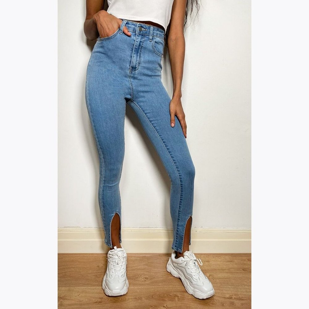 085 PRETTYLITTLETHING High Waisted Front Split Hem Skinny Jeans sz 8 - Picture 4 of 10